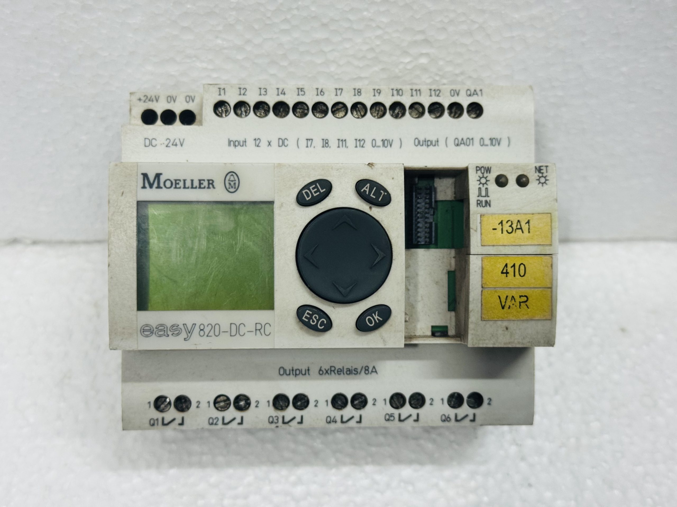 1 MOELLER EASY820-DC-RC PROGRAMMABLE RELAY - Image 1